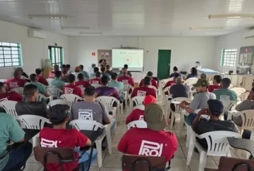 POR ELAS E POR NÓS