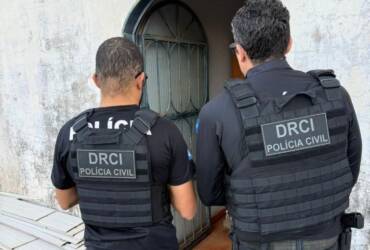 Polícia Civil cumpre mandados contra investigados por produção e armazenamento de pornografia infantil