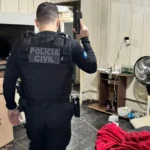 Operação Shootout mira facção por homicídio em Comodoro