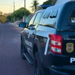 Polícia Civil prende homem que espancou esposa na frente da filha e planejava fugir para Colniza