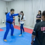 Secretaria da Mulher de Cuiabá promove ação de saúde cardíaca para participantes do projeto Lutadoras