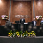Assembleia Legislativa homenageia secretário e servidores da Sinfra com Moções de Aplauso por avanços na infraestrutura de Mato Grosso