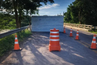 Restrição de veículos pesados ponte Rio Cuiabá MT-010 em Rosário Oeste