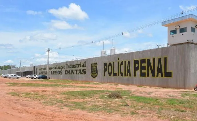 Servidora é flagrada com drogas em presídio de Várzea Grande
