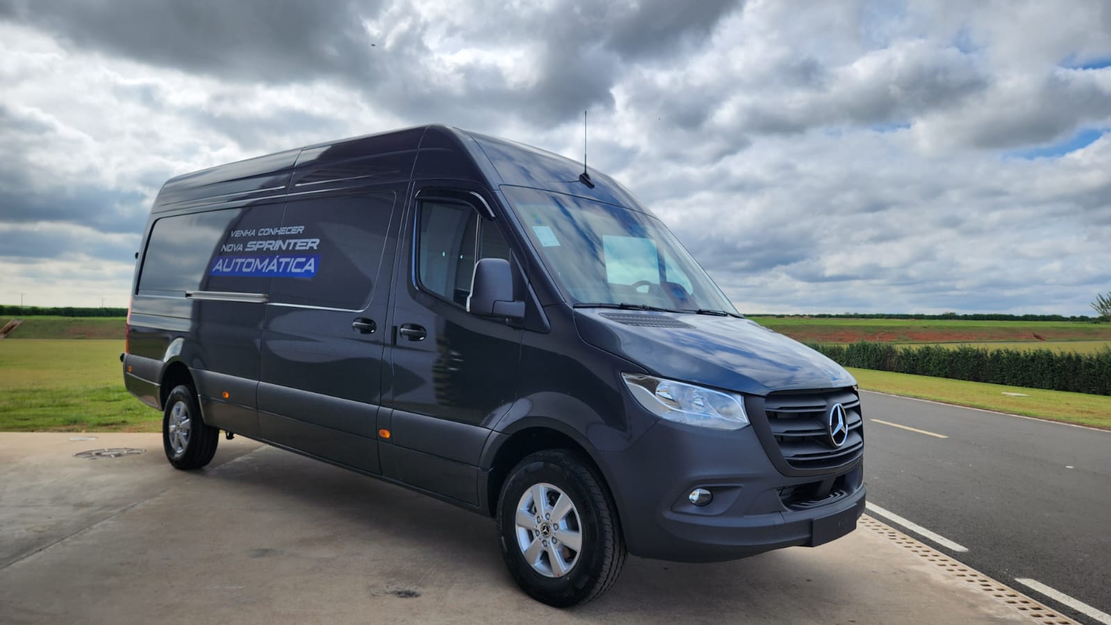 Sprinter Automática aproxima veículo comercial da experiência de um automóvel   Sérgio Dias (8)