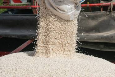 Tensões no Oriente Médio elevam custos dos fertilizantes e pressionam planejamento da safra 2026 2027
