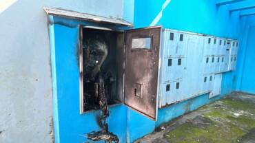 Fumaça chama atenção de bombeiros e evita incêndio em comércio em Lucas do Rio Verde