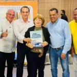 Com entrega de 262 títulos no Altos da Chapada, regularização fundiária avança em Chapada dos Guimarães