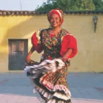 Totó La Momposina, ícone da música colombiana, morre aos 85 anos