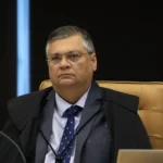 Dino cobra explicações da Câmara sobre viagem de Mário Frias ao exterior