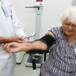 Saúde: pessoas 50+ devem concentrar metade do consumo em 2044