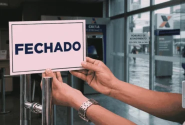 Quando há feriado municipal, as agências localizadas na cidade afetada normalmente não realizam atendimento presencial ao público.