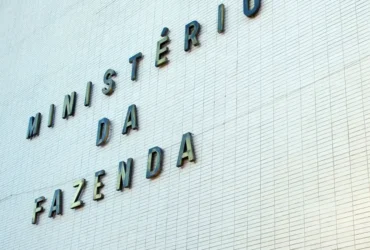 Inflação sobe para 4,5% após impacto do petróleo, diz Fazenda