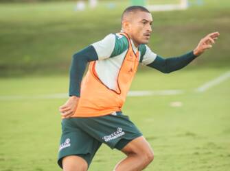 Cuiabá x CRB: onde assistir e cenário do confronto pela Série B. Imagem: AssCom Dourado