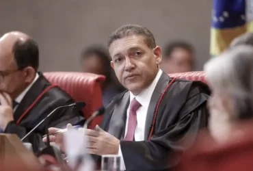 Bolsonaro terá pedido de anulação relatado por Nunes Marques no STF