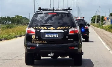 Polícia federal deflagra operação contra tráfico internacional em santa catarina