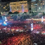Shakira Em Copacabana: imagens de drone revelam multidão e preparação para megashow no Rio