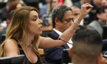 Erika Hilton rejeita compensações na PEC da escala 6x1