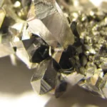 Minerais expõem vazio estratégico no Brasil, alerta especialista