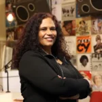 Raras: Beatriz Arcoverde vence categoria Aliada dos Raros no Prêmio Mulheres Raras 2026