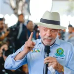 Lula defende reversão de privatizações de empresas estratégicas