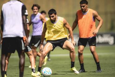 Atlético-MG x Botafogo: onde assistir ao vivo, escalações e tudo sobre o duelo quente do Brasileirão 2026. Imagem: Pedro Souza/Atlético