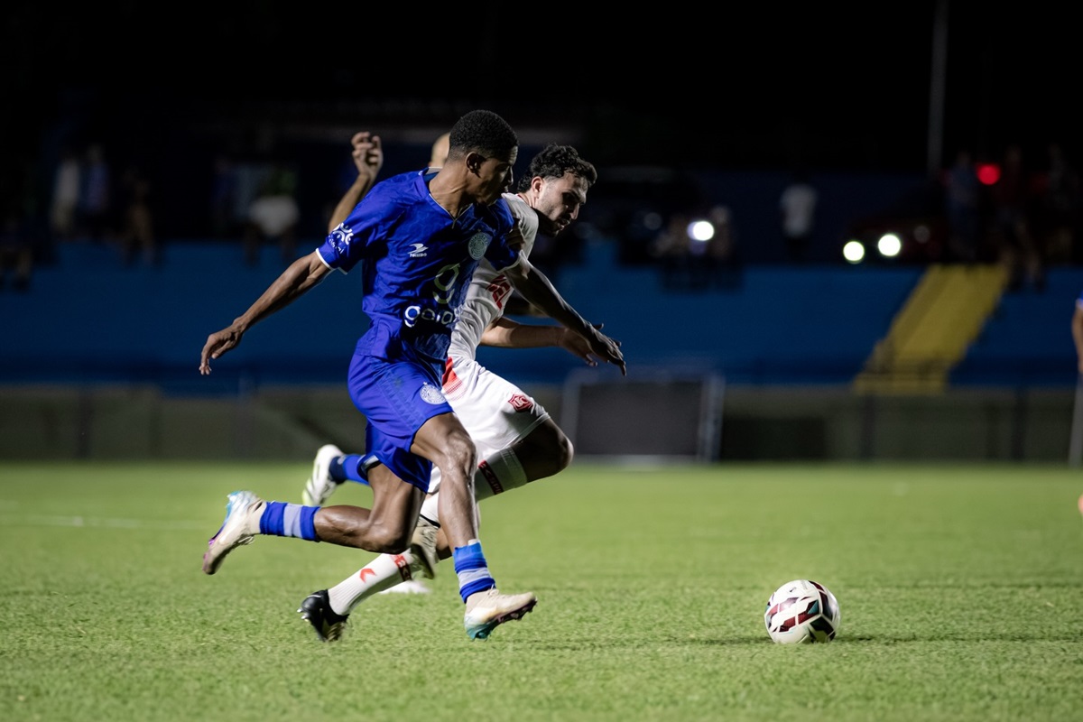 Mixto x Goiatuba: onde assistir, escalações e tudo sobre o duelo quente da Série D 2026. Imagem: @eduardosoaresav GEC