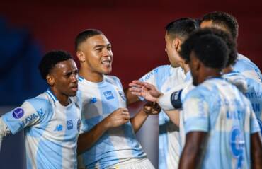 Grêmio x Flamengo: onde assistir, escalações e tudo sobre o duelo do Brasileirão 2026. Imagem: Lucas Uebel/GFBPA