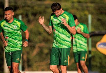 Brasiliense x Luverdense: onde assistir, escalações e duelo decisivo pelo G4 da Série D. Imagem: Divulgação Luverdense