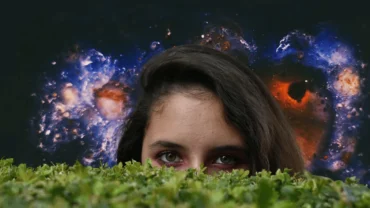 Mulher com seus segredos ocultos