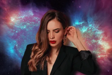 Mulher pensativa