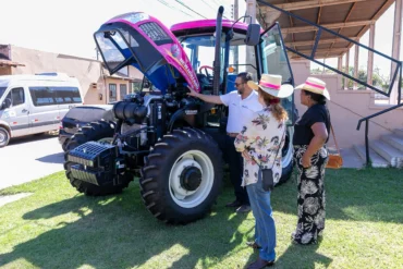 Operação de máquinas agrícolas