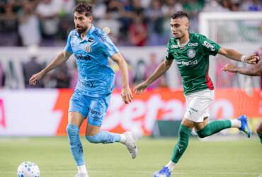 Recoleta x Santos: onde assistir, escalações e análise do jogo decisivo na Sul-Americana. Imagem: Raul Baretta/Santos FC