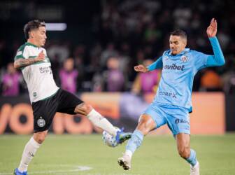 Santos x Coritiba: onde assistir, escalações e tudo sobre o duelo na Neo Química Arena pelo Brasileirão. Imagem: Raul Baretta/Santos FC