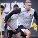 Vasco x RB Bragantino: onde assistir, horário, escalações e tudo sobre o duelo em São Januário pelo Brasileirão