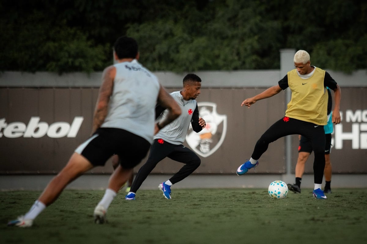 Inter x Vasco: onde assistir, escalações e tudo sobre o duelo pela 16ª rodada do Brasileirão 2026. Imagem: Matheus Lima/CR Vasco