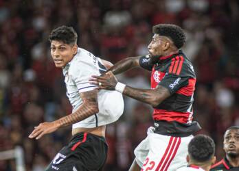 Vitória x Flamengo: onde assistir, escalações e clima quente pela vaga na Copa do Brasil. Imagem: Victor Ferreira/EC Vitória