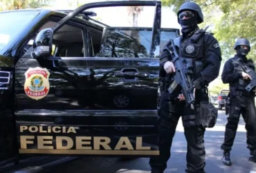 Operação da Polícia Federal mira esquema de cocaína em rotas marítimas internacionais