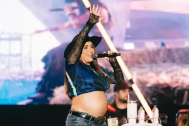 Lauana Prado show cancelado: cantora suspende apresentação na reta final da gravidez