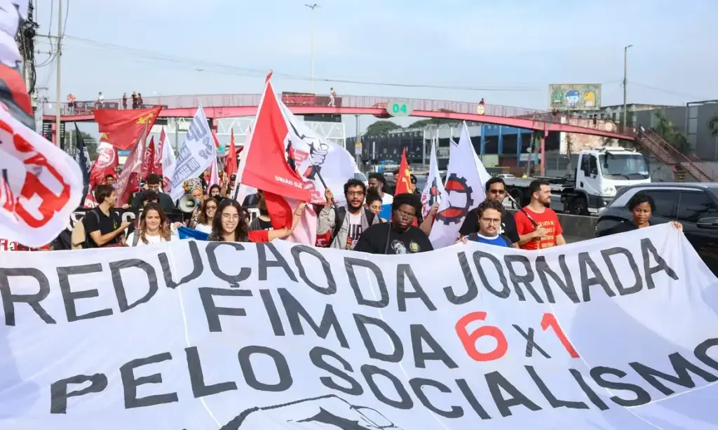 Escala mobiliza atos para pressionar Senado a votar o fim da 6x1
