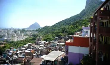 Tiroteio na zona sul do Rio deixa seis presos e homem baleado em ônibus