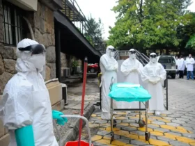 Protestos contra centro de ebola dos EUA no Quênia deixam três mortos