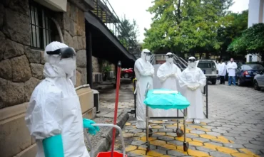 Protestos contra centro de ebola dos EUA no Quênia deixam três mortos