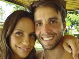Ivete Sangalo surge ao lado de Daniel Cady em aula de jiu-jitsu