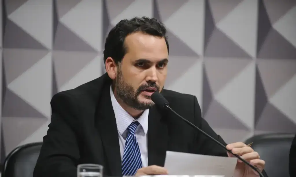 MEI: Governo avalia elevar teto para até R$ 140 mil ao ano