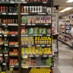 Produção de produtos alimentícios lidera emprego industrial em 2024, aponta IBGE