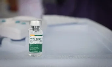 Dengue: Butantan mantém estudo da vacina em idosos após suspensão da imunização