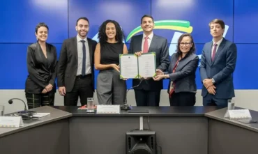AGU garante posse de servidora após disputa sobre cotas raciais