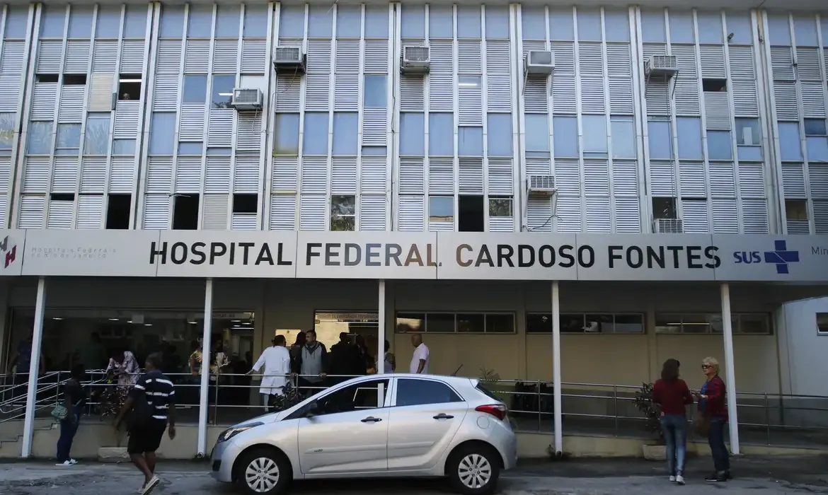 Hospital amplia atendimento com nova enfermaria no Cardoso Fontes