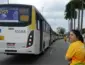 Rodoviários mantêm greve e participam de audiência de conciliação no Rio